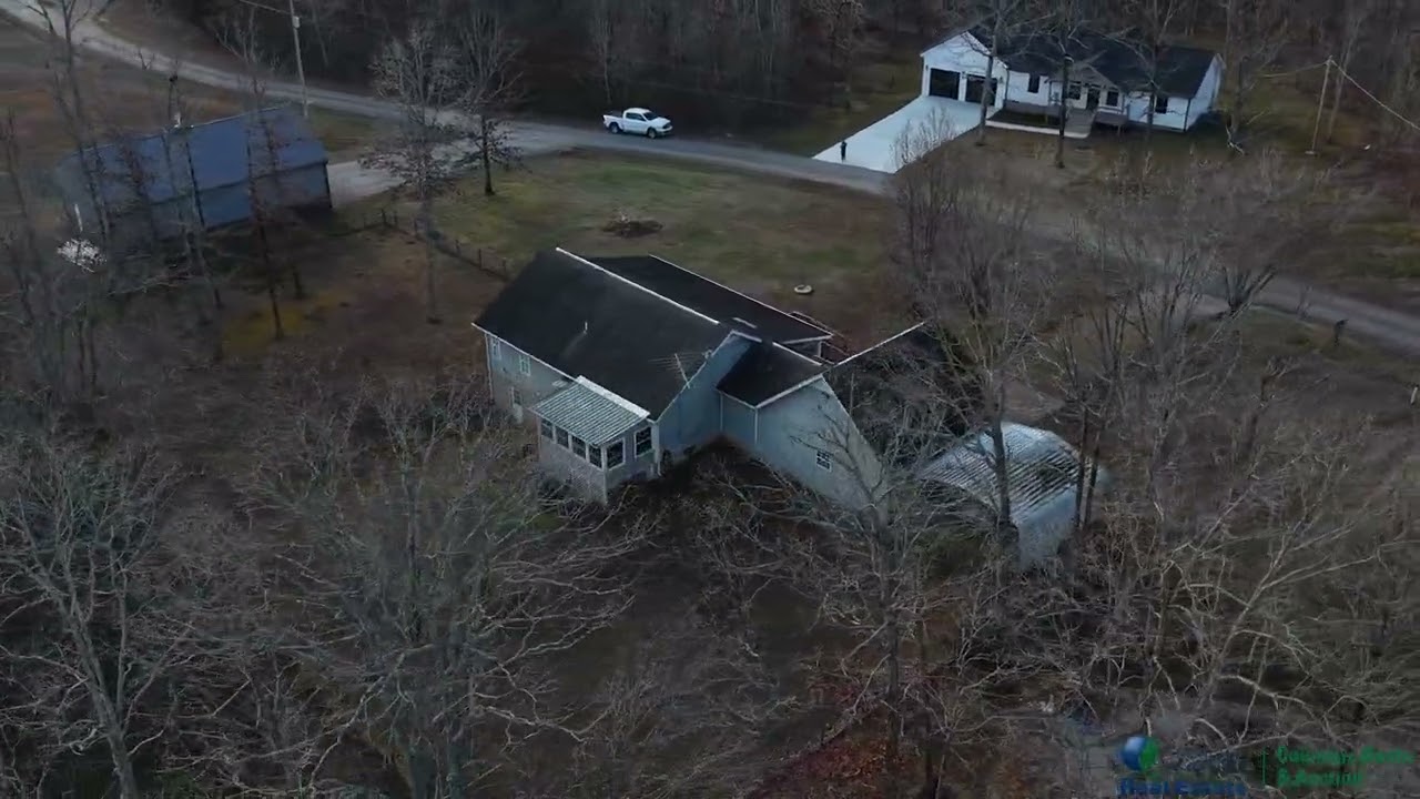 Country Home for Sale in Lewis County, Tennessee 115 Boyd Ln, Hohenwald, Tennessee
