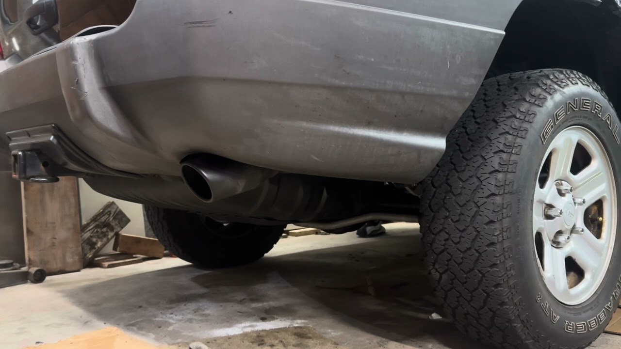 Pypes Race Pro Muffler- Jeep WJ Grand Cherokee 4.0 6cly