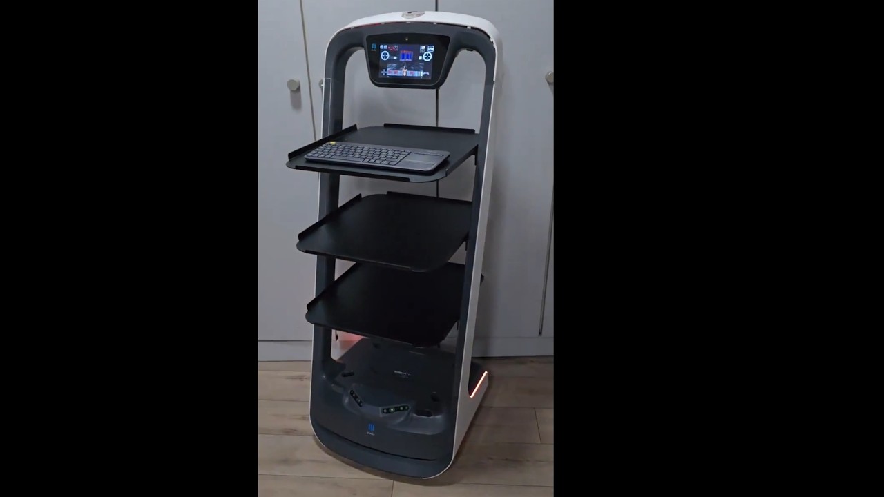 Doom on a Food Delivery Robot - Pudu Robotics