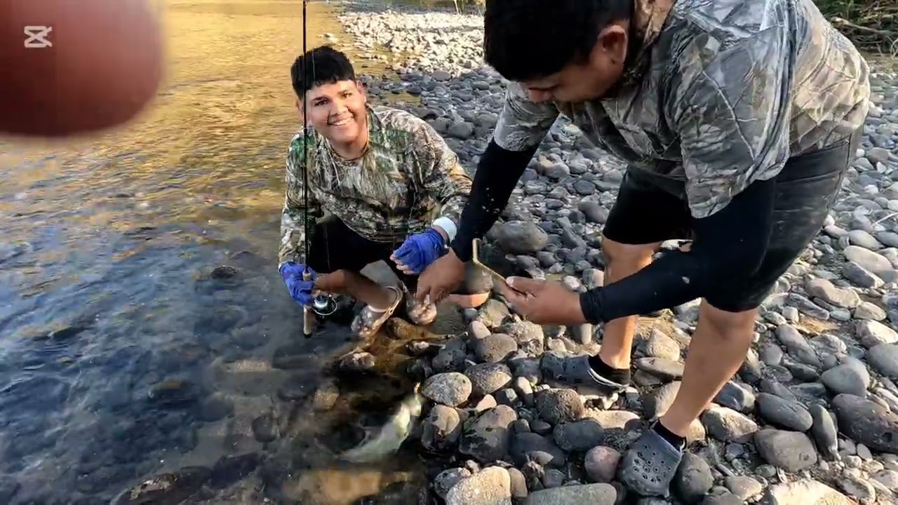 Buenas capturas de machacas en el hermoso río lempa amigos 