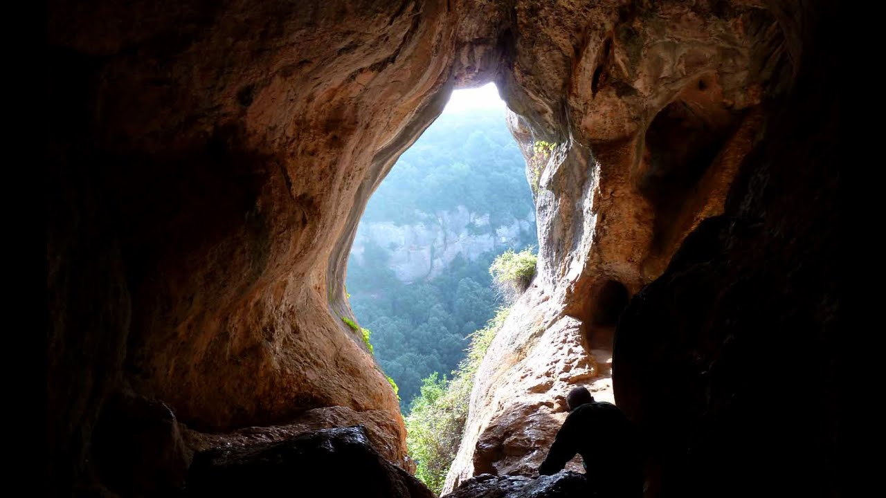 Cova Simanya. Sant Llorenç del Munt. Catalunya