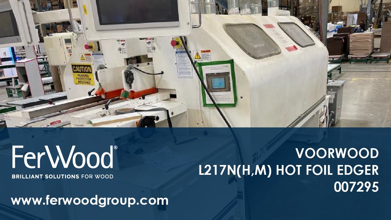 Двусторонний Форматно-Раскроечный Станок во время работы-VOORWOOD L217N(H,M) HOT FOIL EDGER