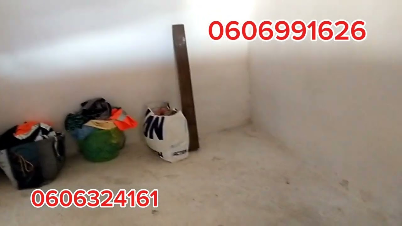 قطعة أرضية ملكية 1500مترفيها جوج ديور بلدين 2كوريات واصلا الضوء والطريق نواحي ملوسة والتفاصيل في فيد