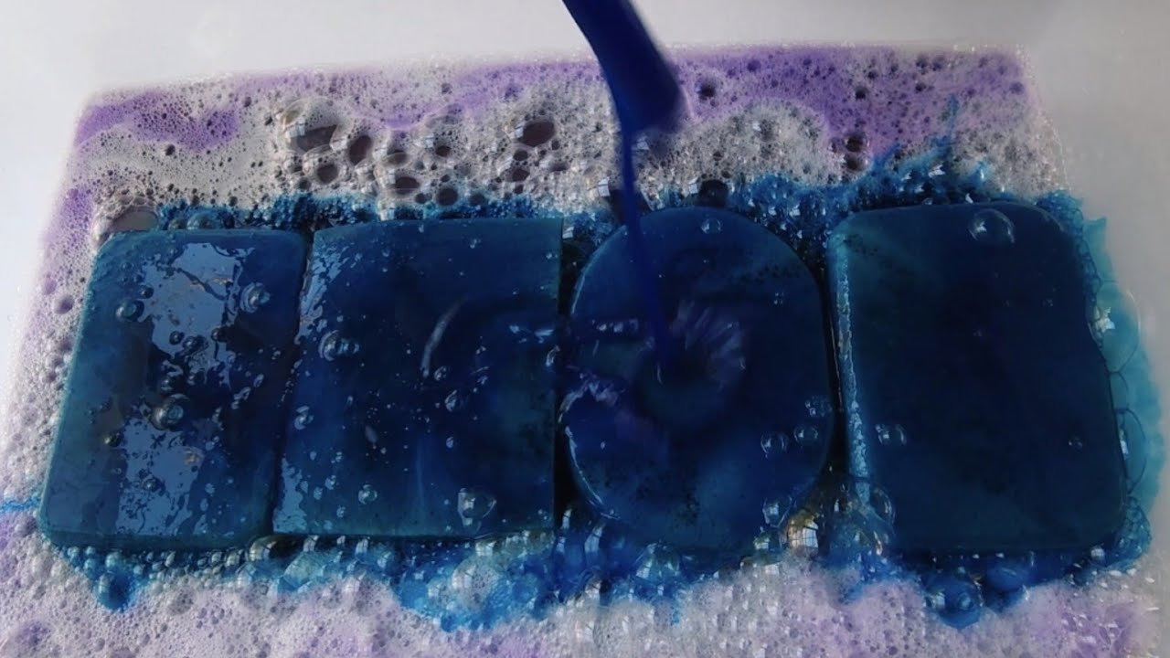 Huge Bucket Of Lavender & Blue Ty-D-Bol | Sponge Squeezing