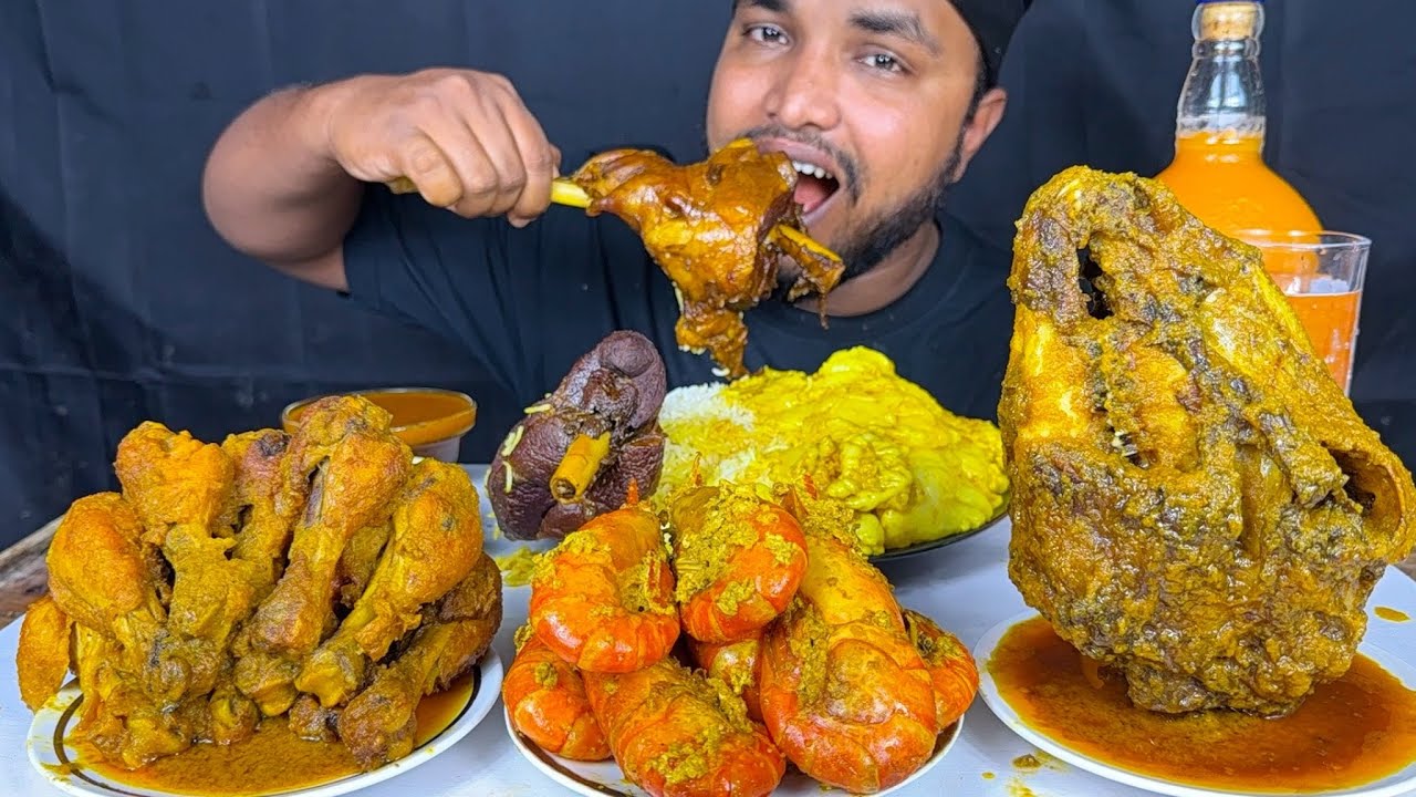 SPICY CHICKEN LEG PIECE CURRY, MUTTON LEG CURRY, FULL GOAT HEAD  AND PRAWNS CURY WITH RICE EATING