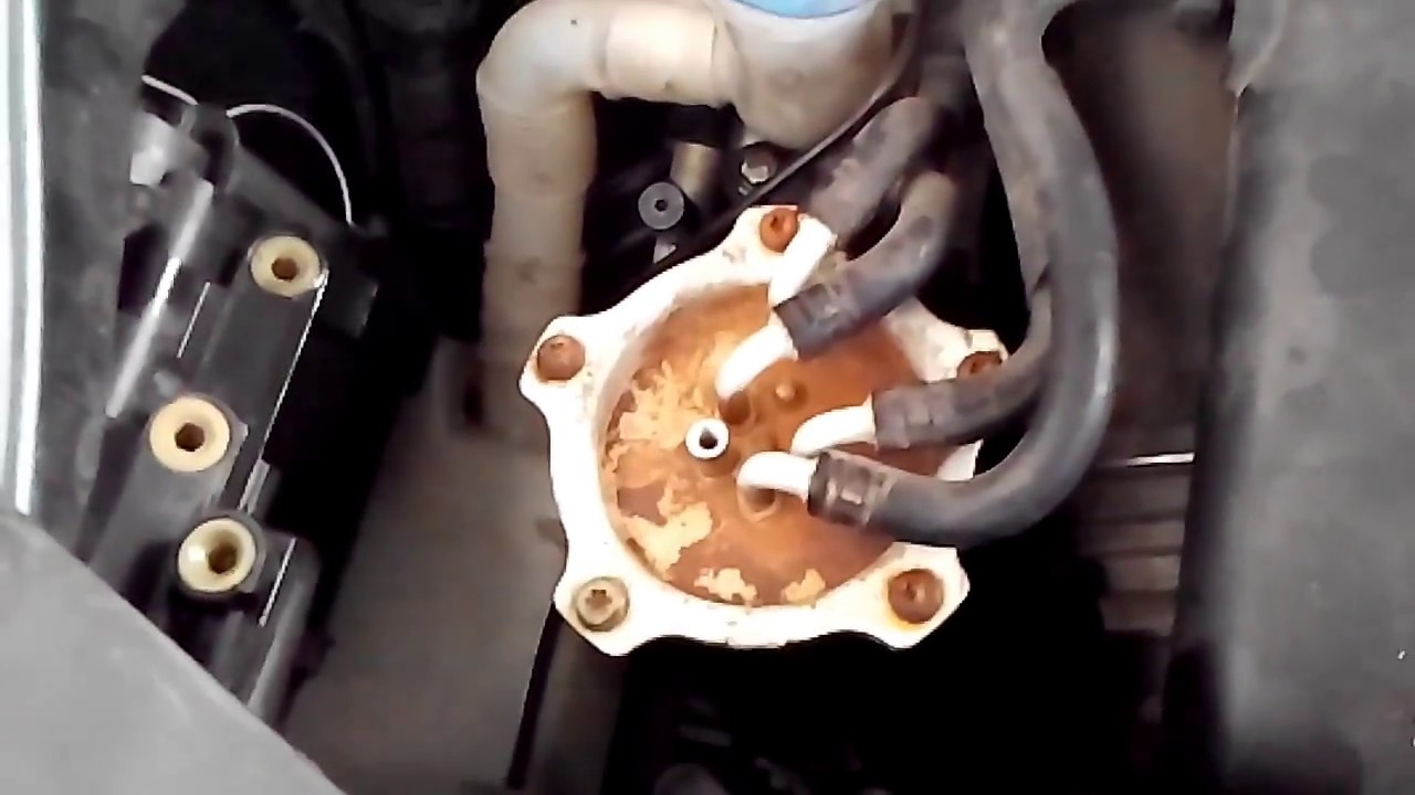 VW TOURAN 1.9TDI HOW TO CHANGE FUEL FILTER