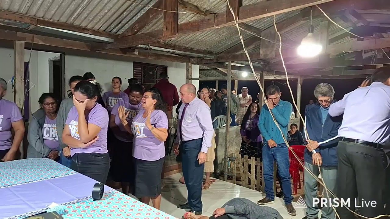 Culto nos irmãos Novinho e Sueli
