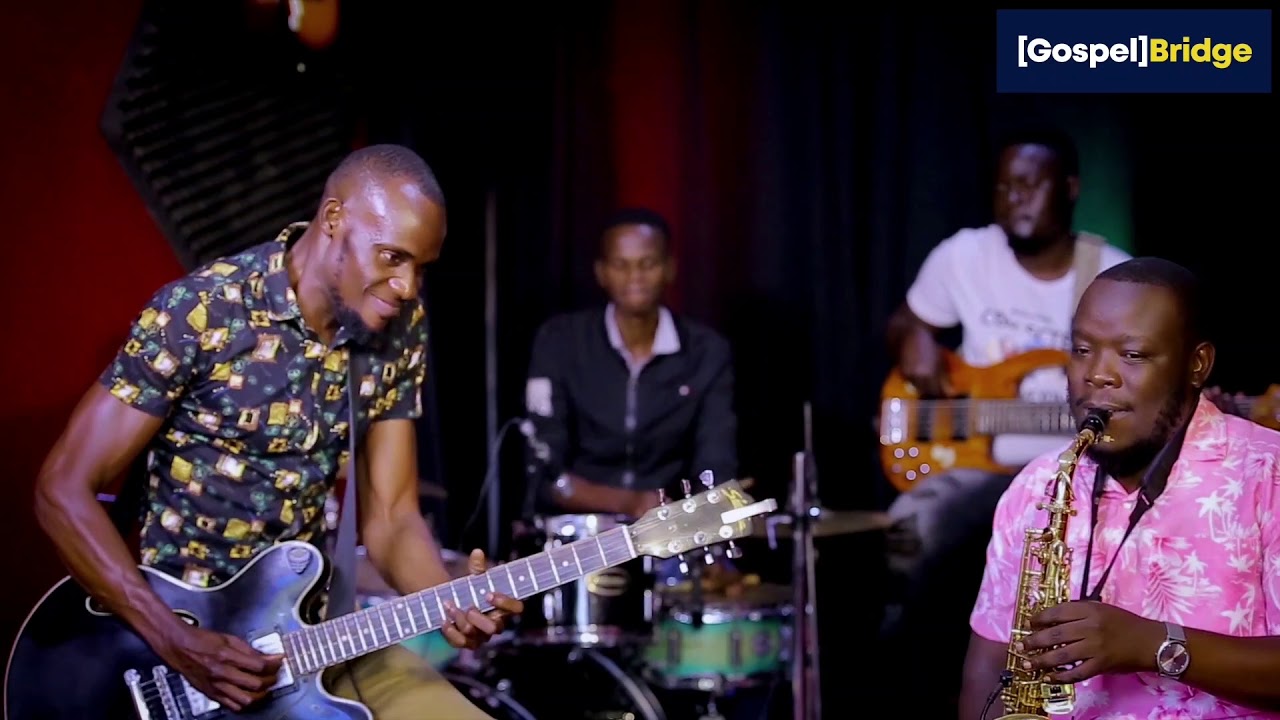 FELIZ NAVIDAD (jazz) | Happy kyazze ft Rosco