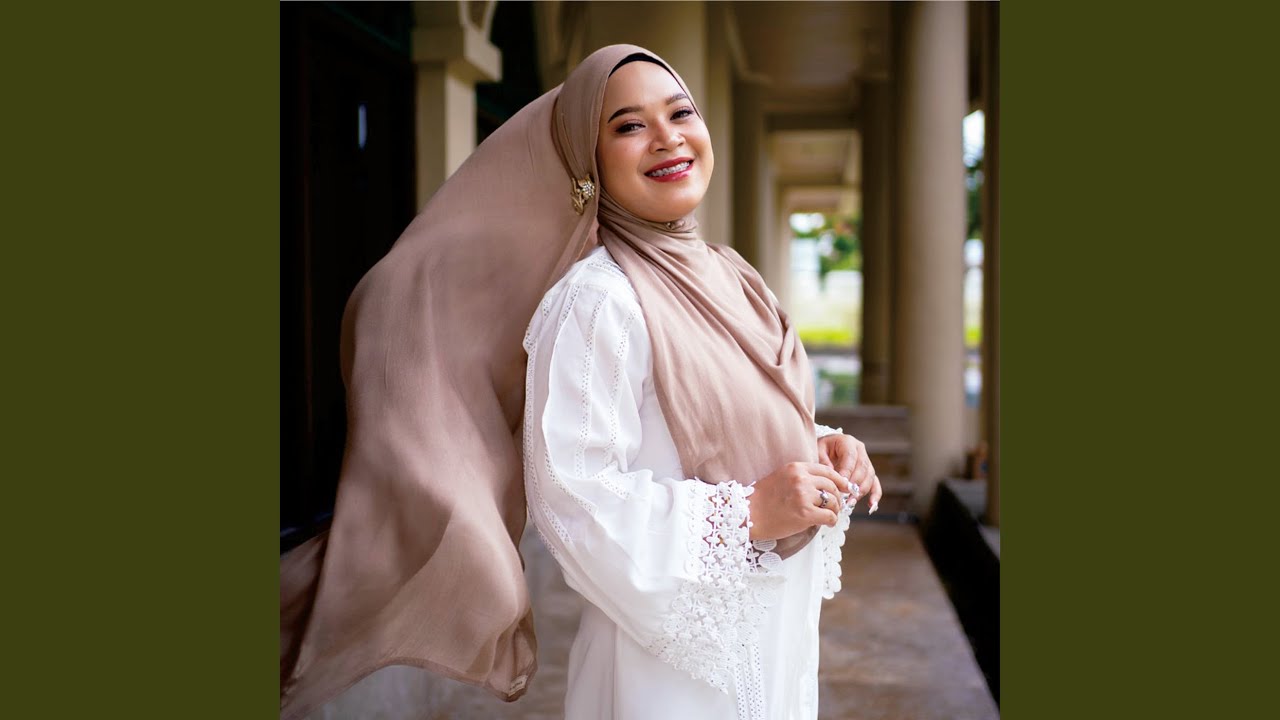Hubbun Fi Sahra'i Sahara