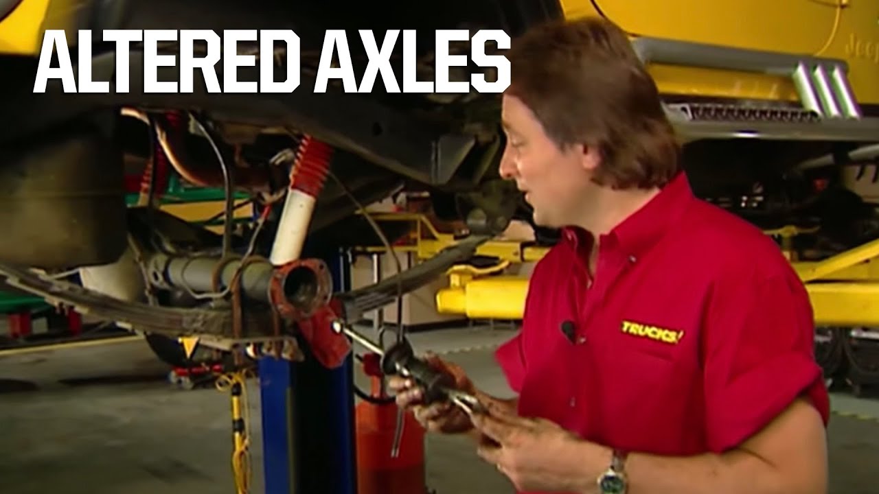 Upgrading The Jeep CJ7's 2-Piece Axle To A 1-Piece - Trucks! S2, E19