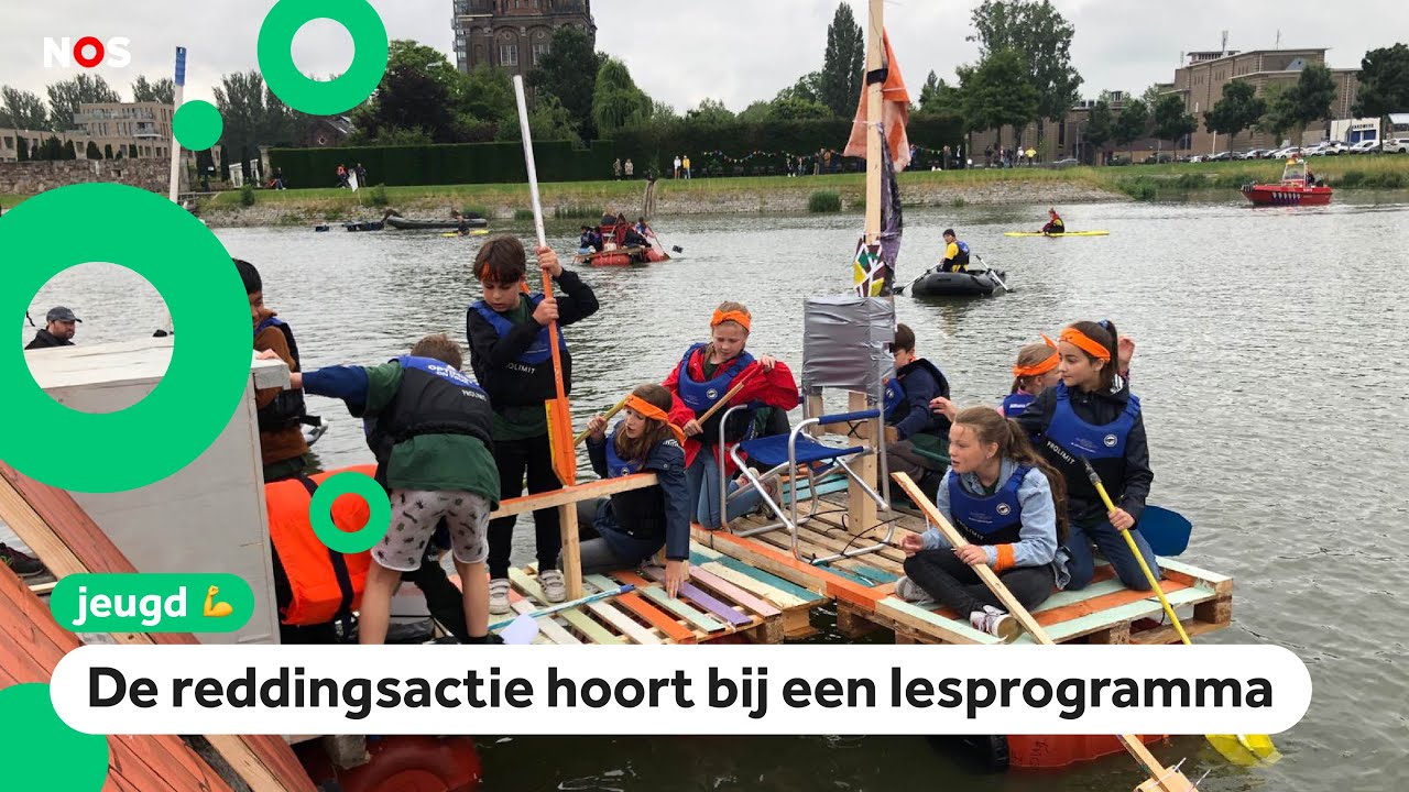 Kinderen 'redden' hun juffen en meesters van overstroming