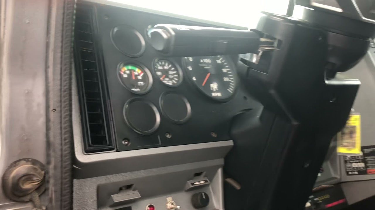 1998 Mack CH613
