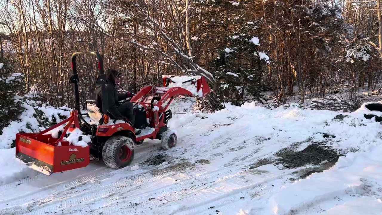 A Day In Our Off Grid Lives. 