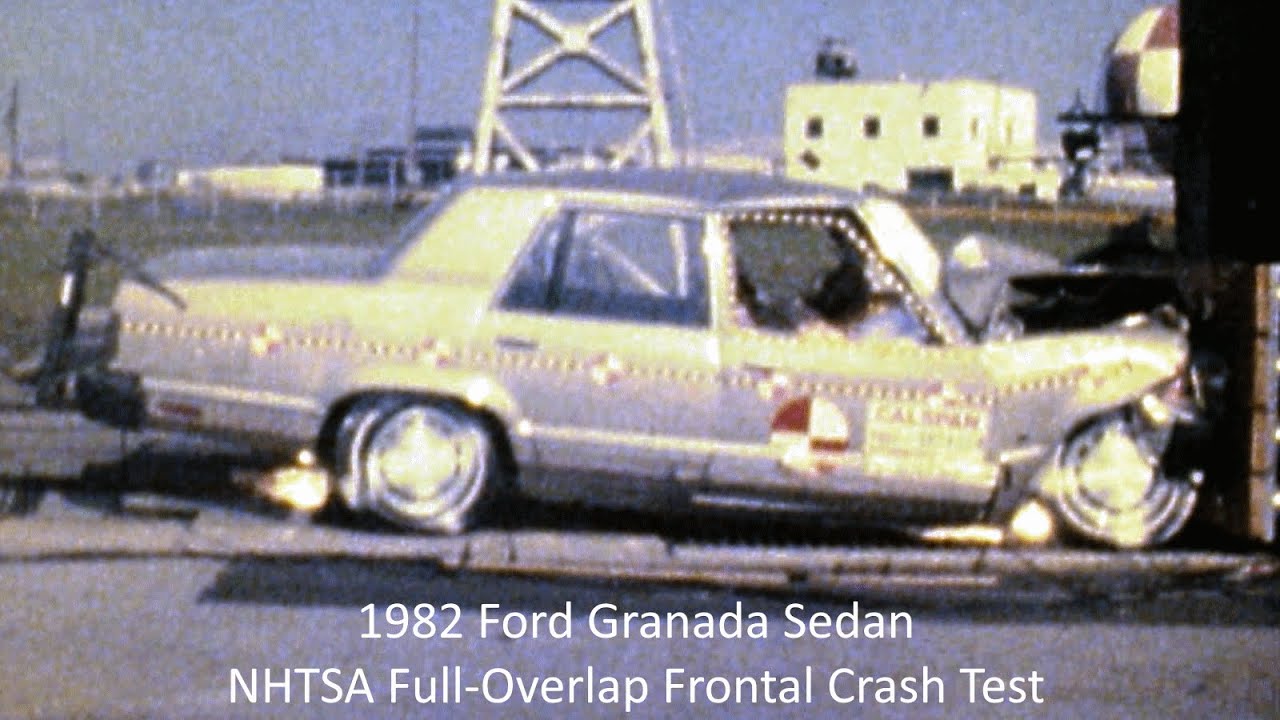 1981-1982 Ford Granada Sedan NHTSA Full-Overlap Frontal Crash Test