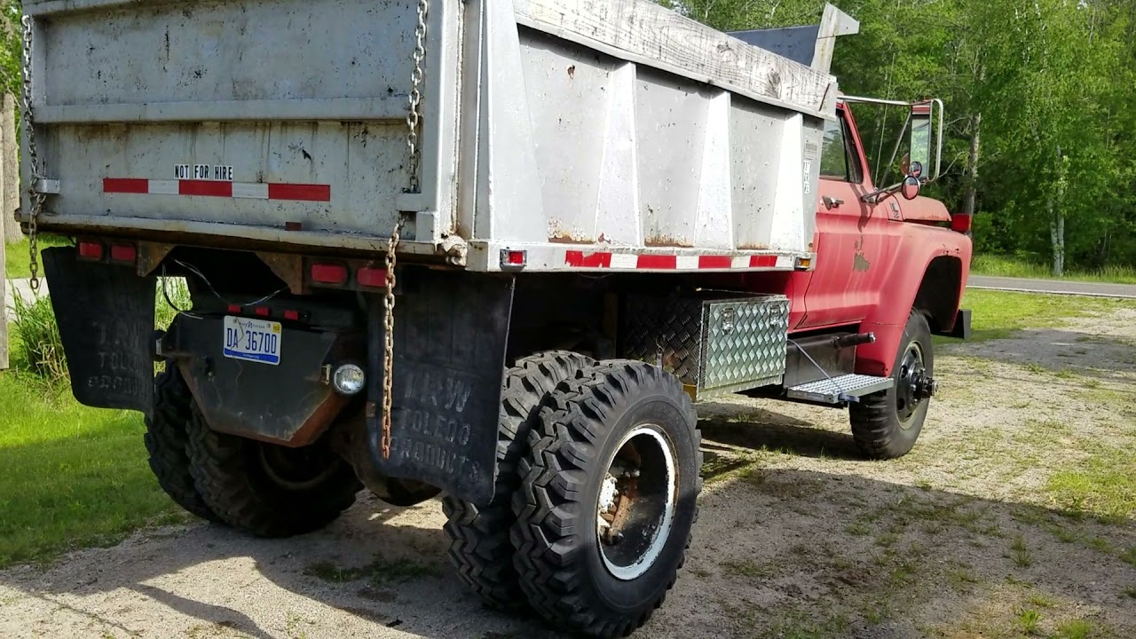 1979 Ford F700 4x4 conversion debut