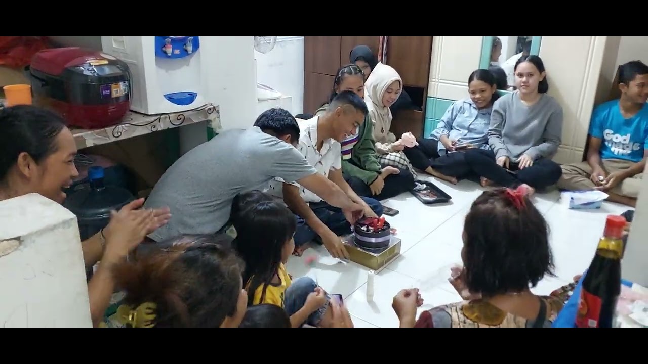 Ultah Brian Polado ke 17 Thn ( 21 Nop 2023 ) di Ruko