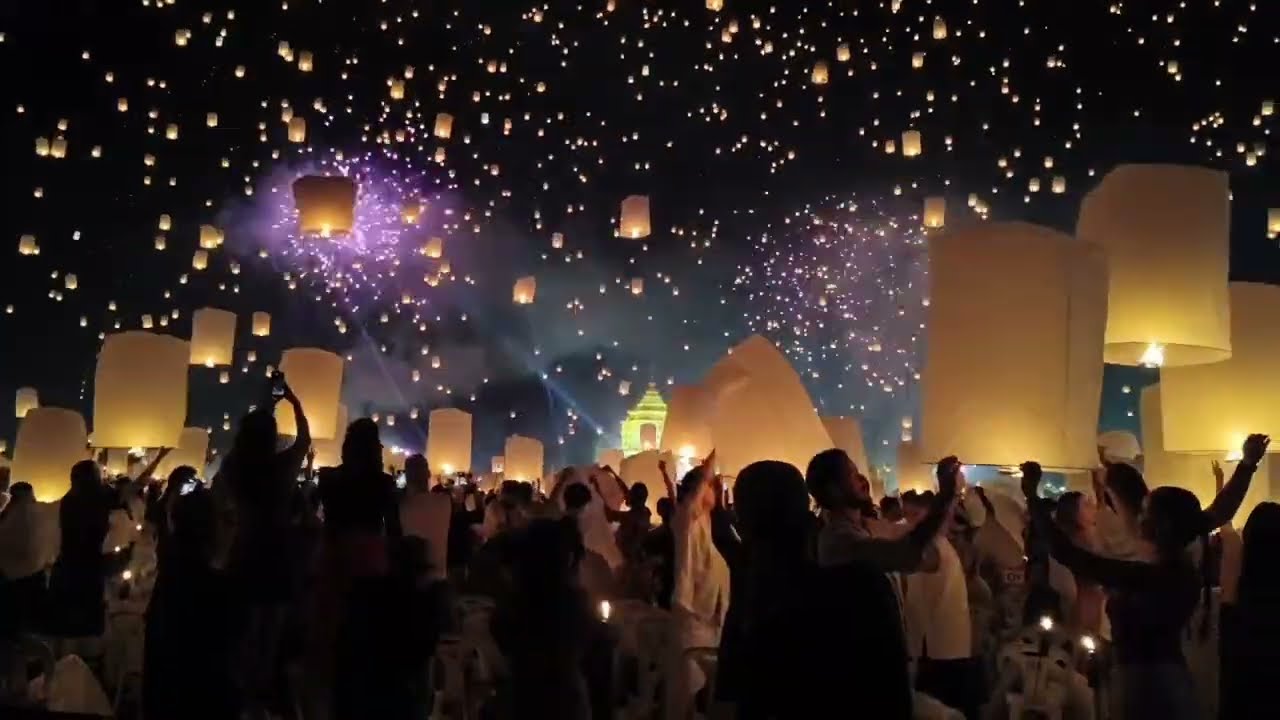 Yi Peng Loykrathong festival in Chiang Mai Thailand