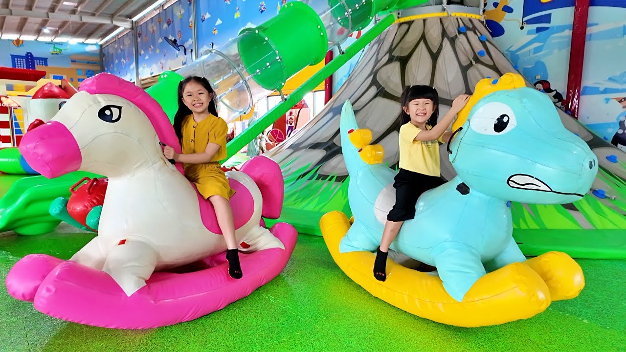 Main Kuda Balon, Perosotan, Istana Balon di Playground Anak Margacinta Park