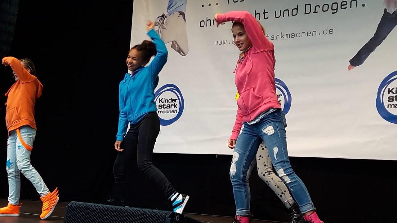 TanzalarmKids singen Hammerhart