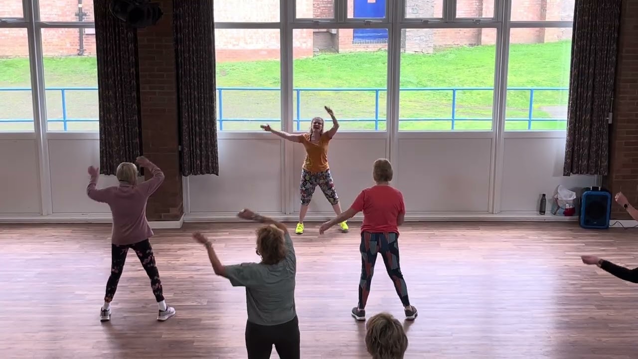 I’M EVERY WOMAN – CHAKA KHAN * ZUMBA/ZUMBA GOLD STRETCH * FIT CLUB HINCKLEY