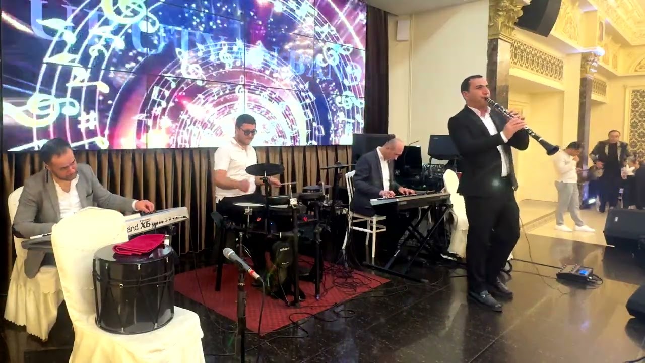 Vahan Urutyan/ Ser mnac / cover Monika Nazaryan