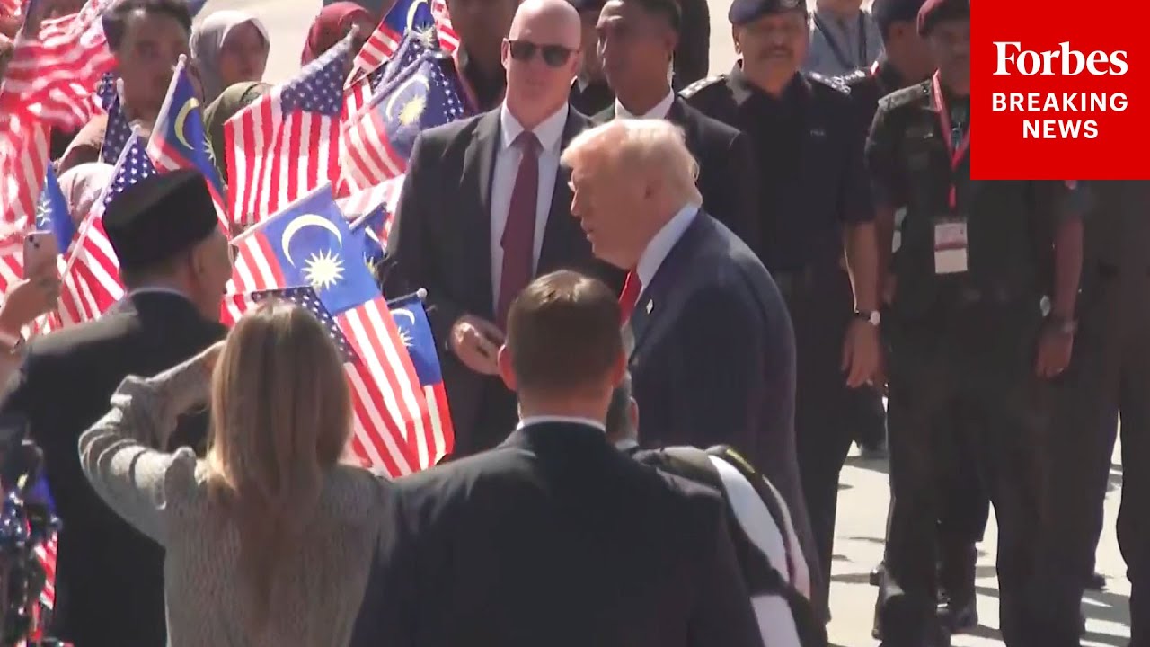 BREAKING: President Trump Arrives At Kuala Lumpur International Airport In Malaysia On Air Force One