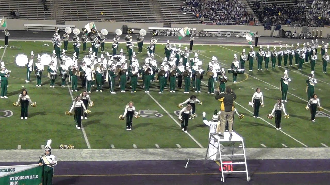 Strongsville Marching Mustangs at Lakewood Marching Band Festival