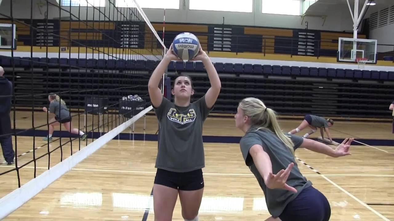 Regis University Volleyball // Mannequin Challenge