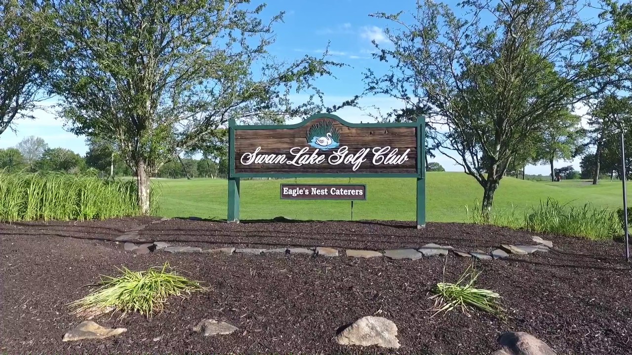 Swan Lake Golf course Manorville NY