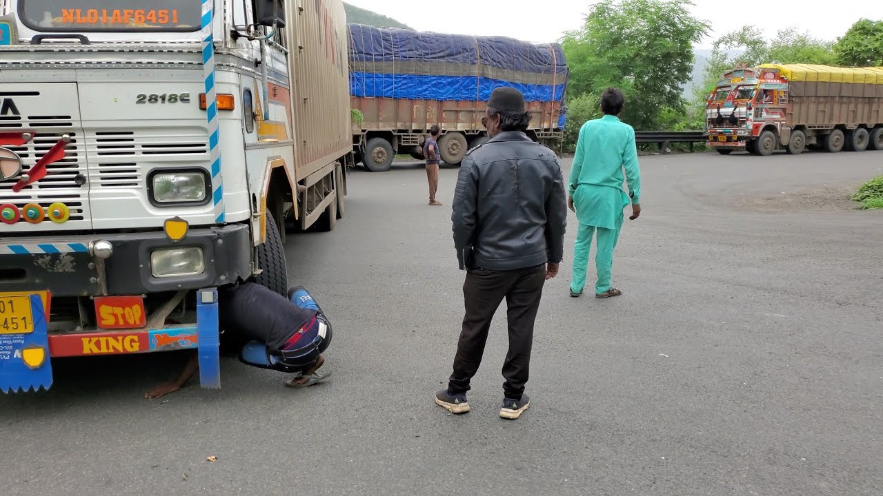 Kannad ghat me joint toota hamare samne