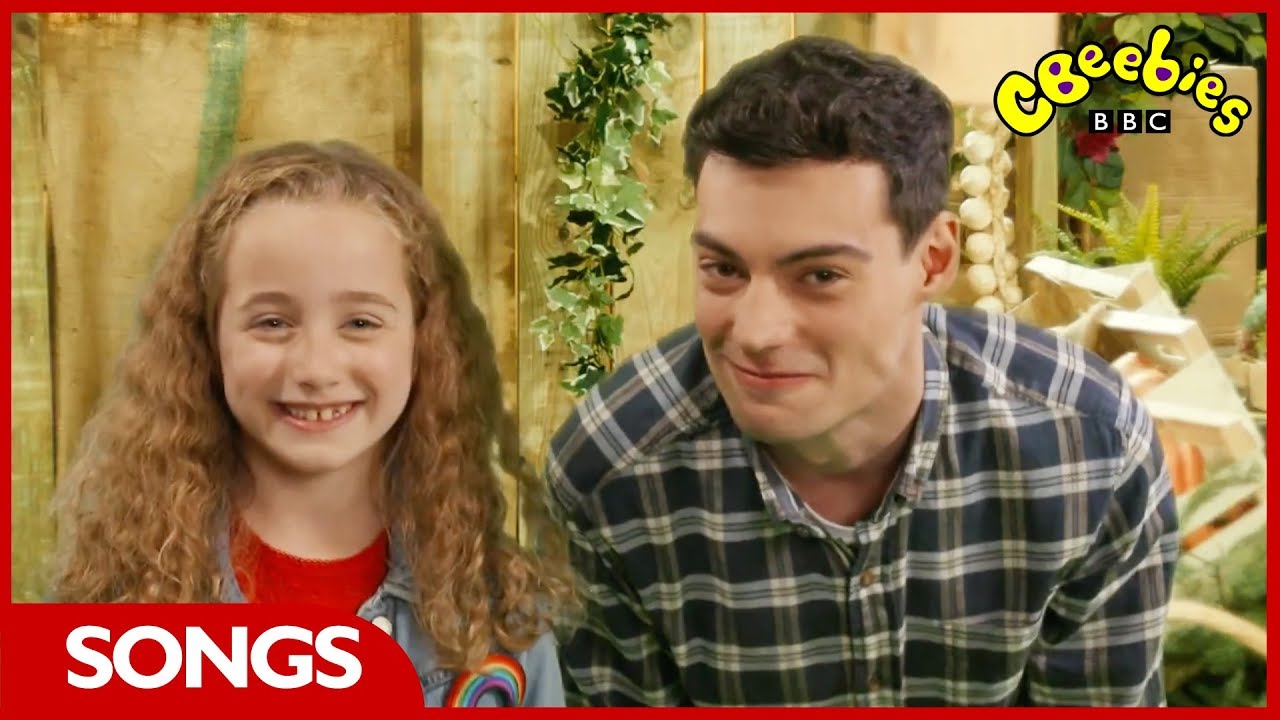 CBeebies Songs | Molly and Mack | Theme Song
