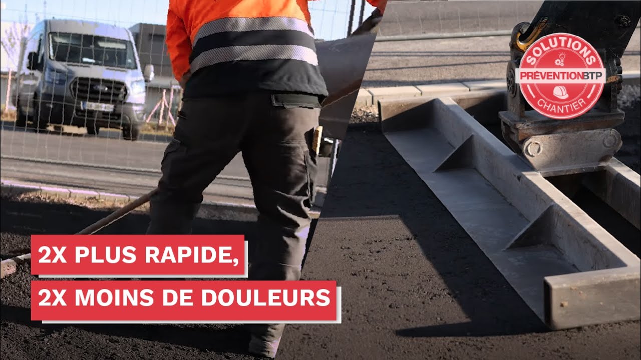 Une barre de nivellement sur pelle hydraulique pour r&eacute;aliser facilement les plates-formes