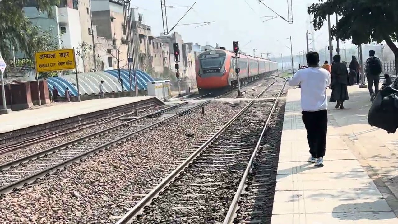 74646 Jalandhar-AmbalaKoVandeBharatTrains KDangerousOvertakes #train #viral #vandhebharath #railway 