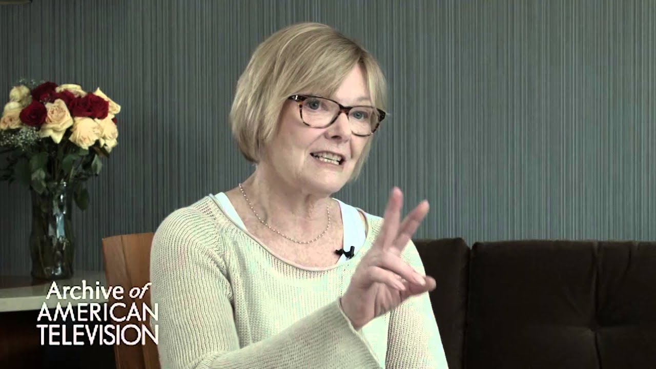 Jane Curtin discusses working with John Belushi - EMMYTVLEGENDS.ORG