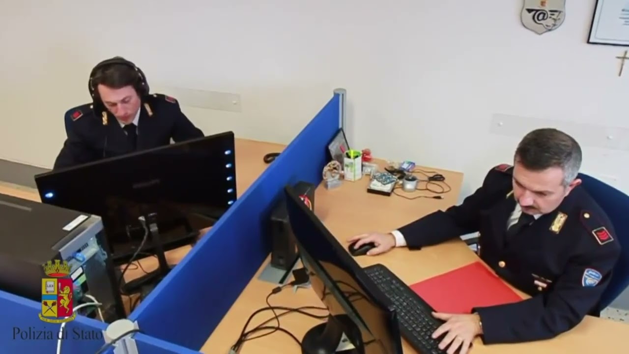 Indagati i gestori del gruppo social sessista 'Mia Moglie': un leccese (deceduto) titolare account