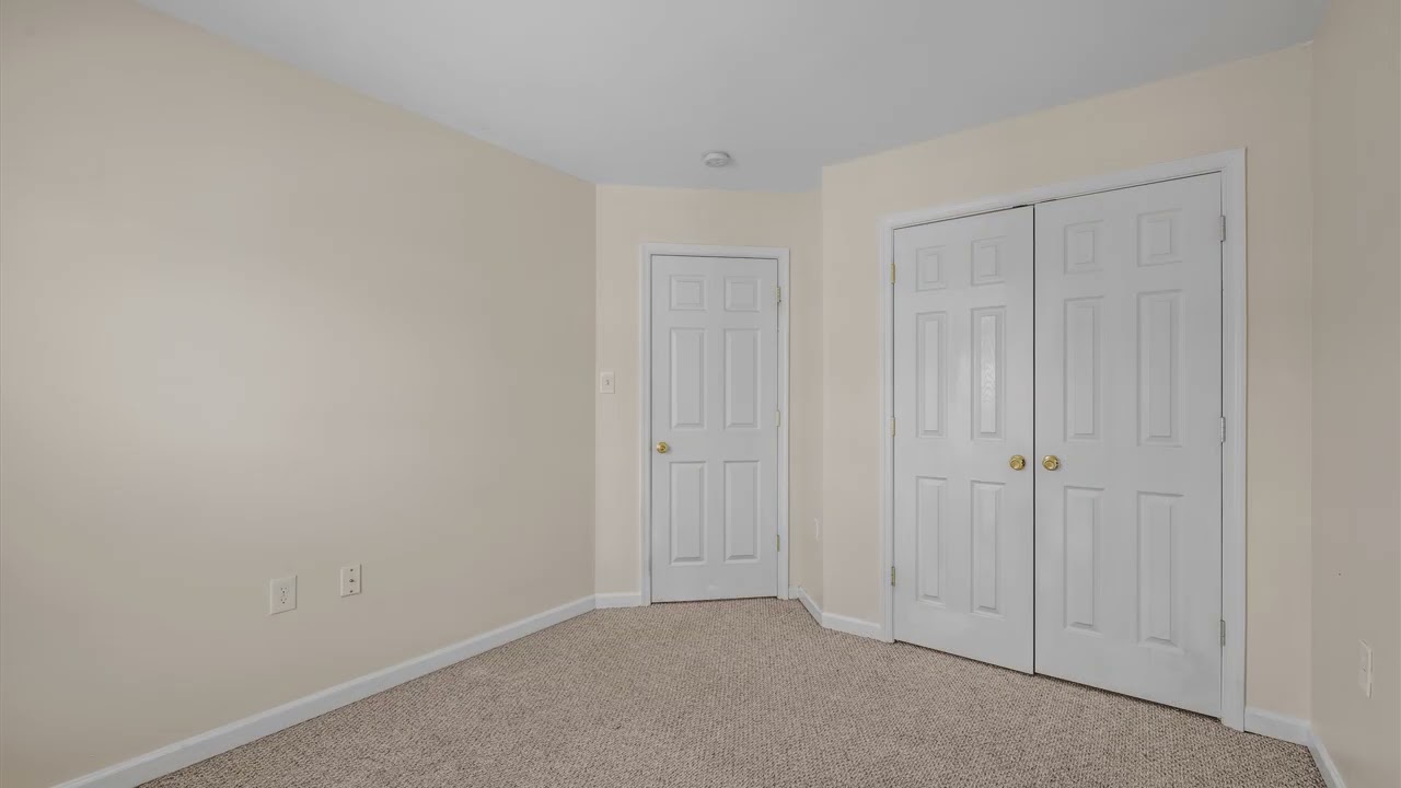 36 Bruce Dr, Charles Town, WV