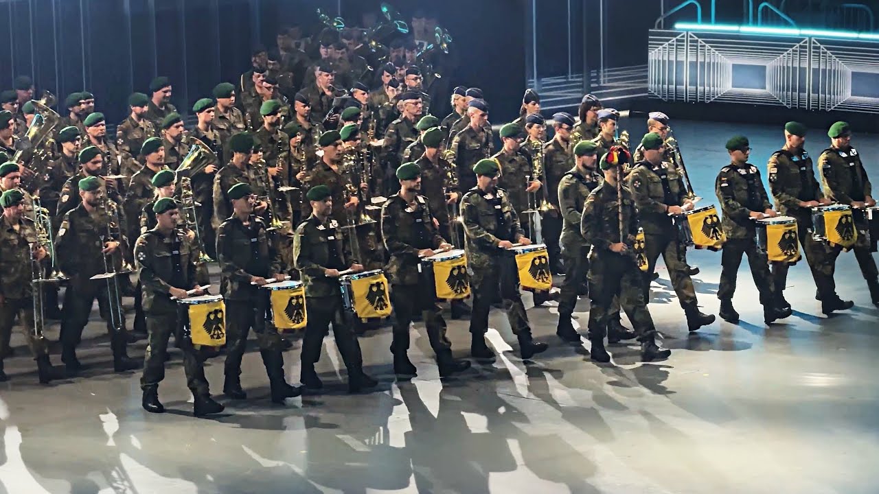 Alliance + Marsch aus Petersburg - Vereinte Musikkorps der Bundeswehr Musikfest der Bundeswehr 2024