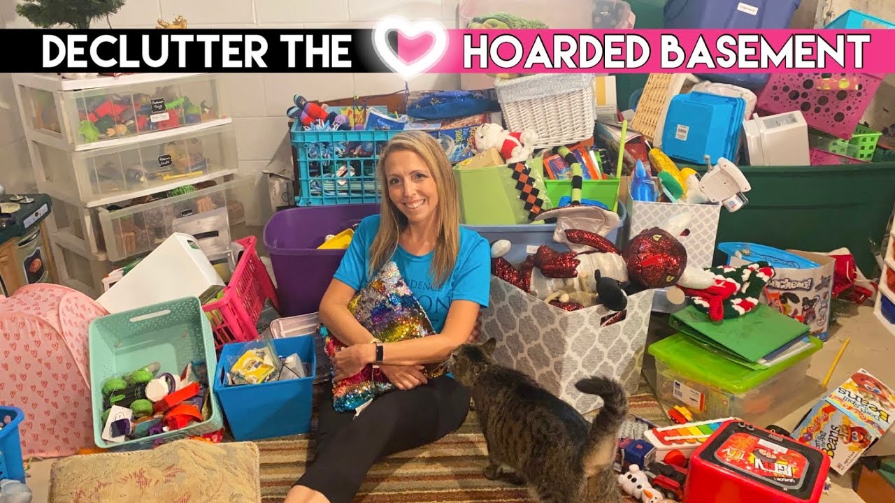 Extreme DeClutter Kid’s Playroom | How to help Prevent Hoarding Behaviors