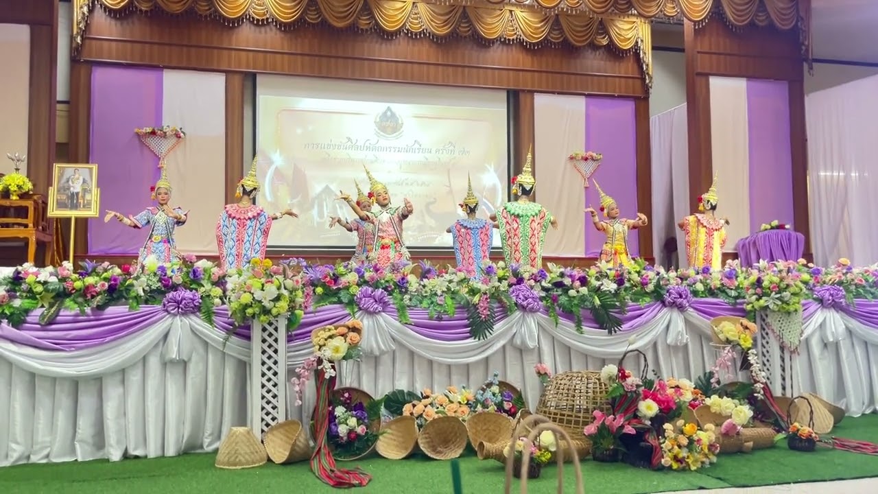 ระบำย่องหงิด โรงเรียนบ้านสำโรง-โคกเพชร สพป.สุรินทร์ เขต 1 ชนะเลิศ ระดับเครือข่ายฯ เมืองสุรินทร์ 5 