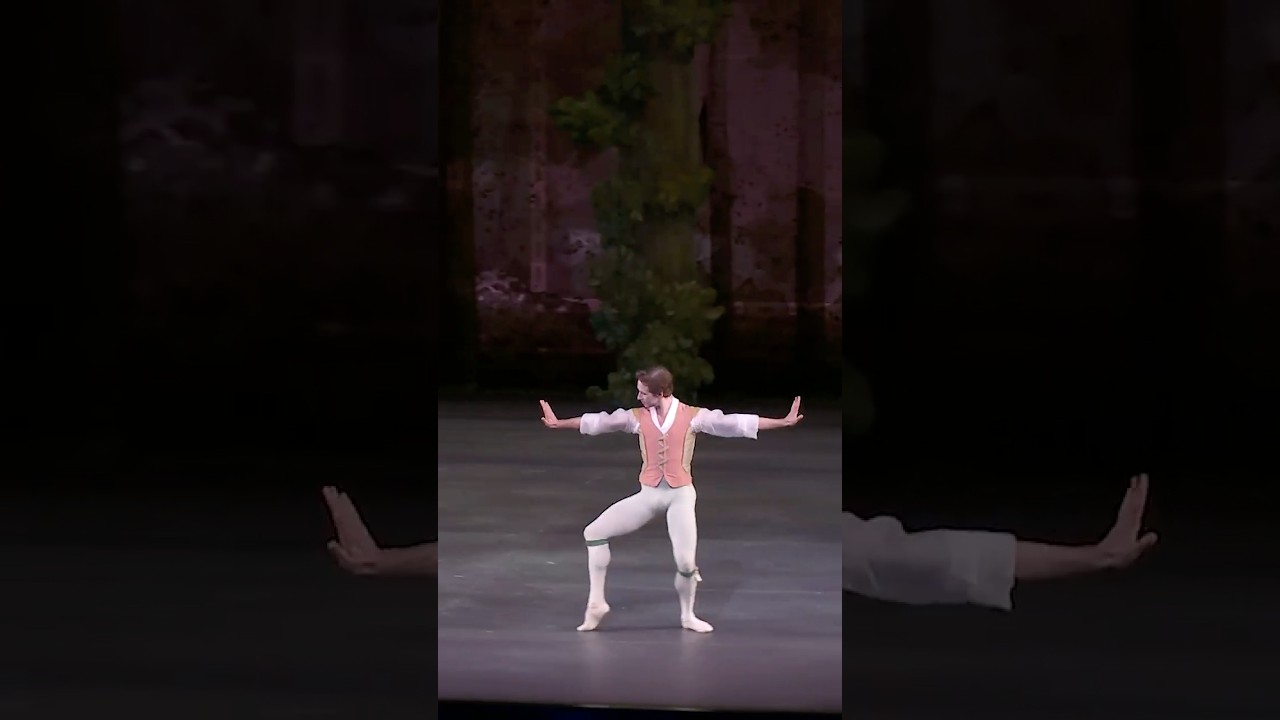 George Balanchine's VIENNA WALTZES