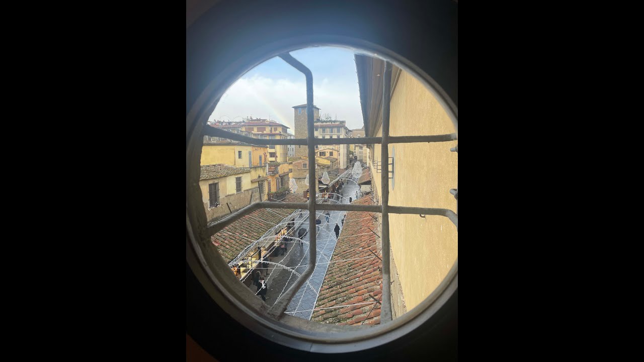 Riapre il Corridoio Vasariano: il percorso aereo dei Granduchi dagli Uffizi al Giardino di Boboli