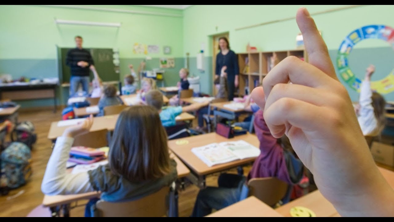 IRRER LEHRERMANGEL: 2025 fehlen mehr als 26 000 Grundschullehrer