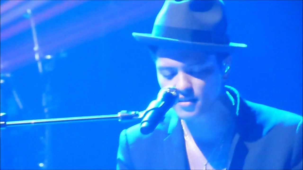 Lighters BRUNO MARS au Zénith de Paris
