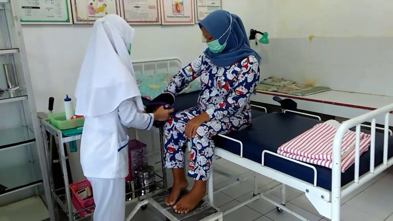 Pemeriksaan ANC pada ibu hamil TM 2