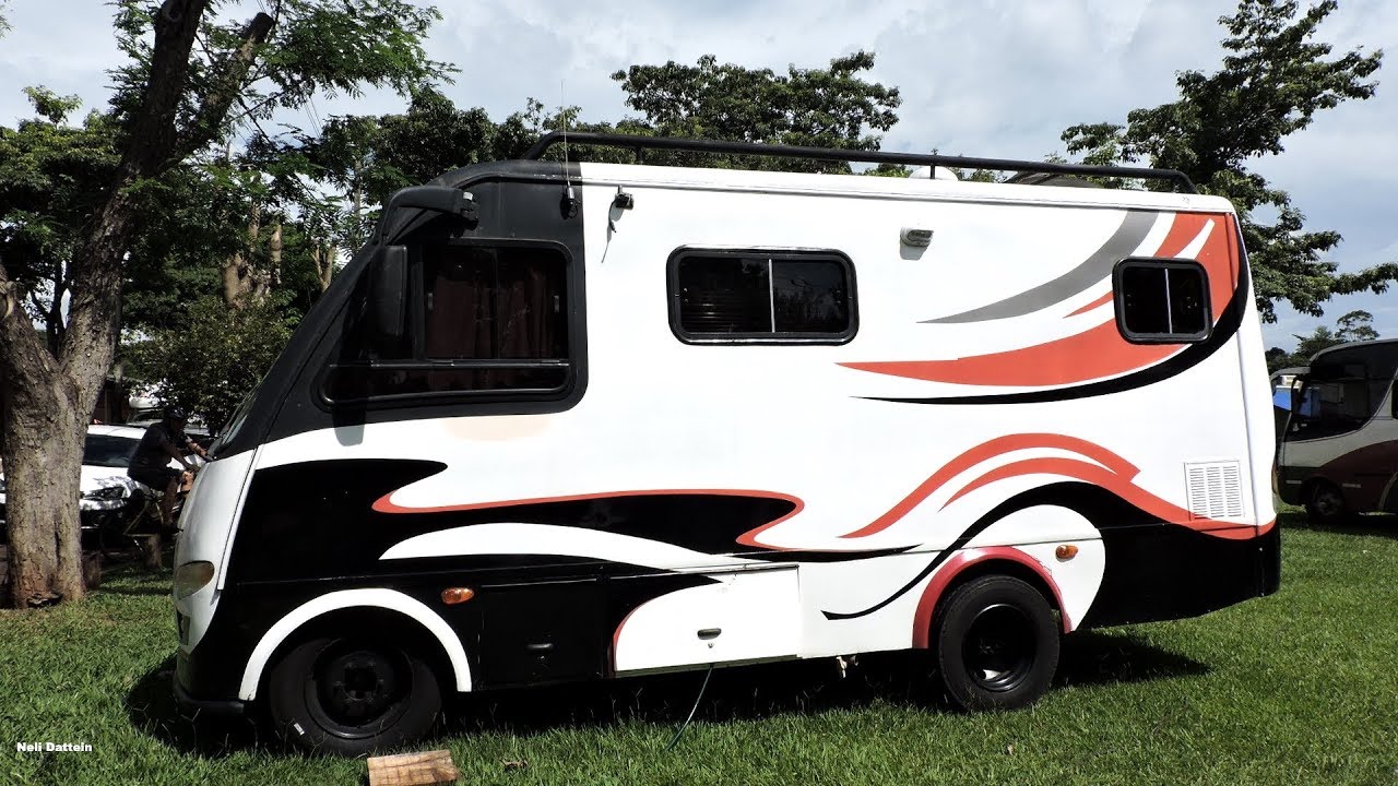 VENDIDO - Motorhome , Montagem Tour Life, 2005.