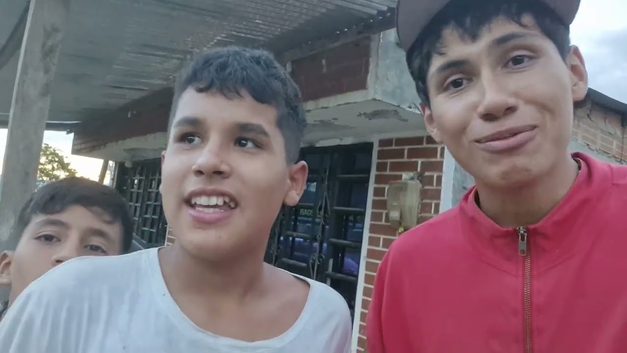 Un día más de trabajo con los muchachos de la Fundación