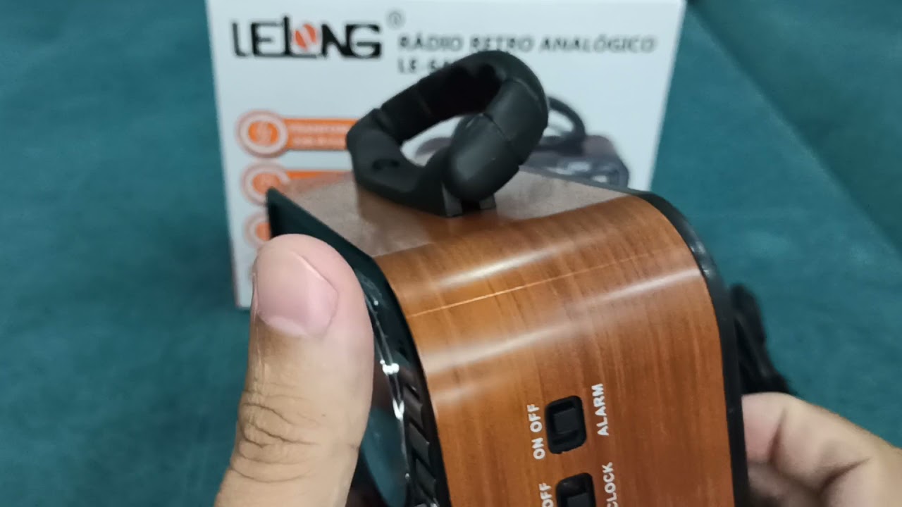 Rádio Retrô Analógico
