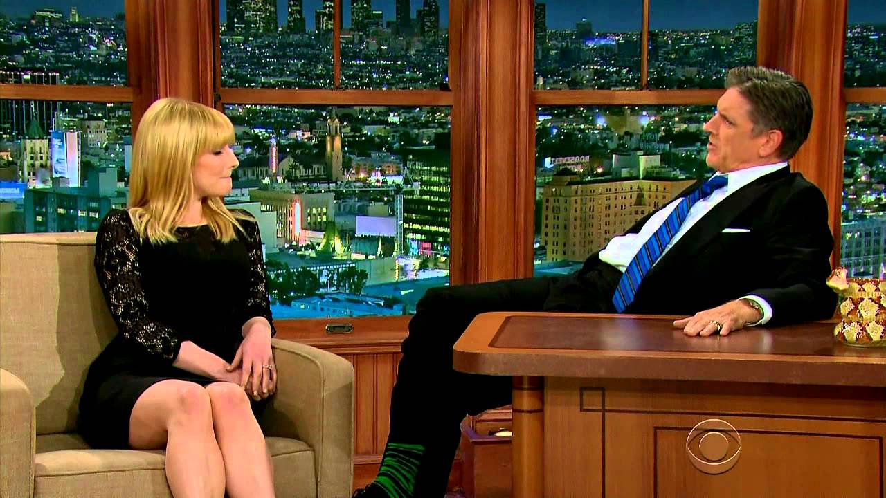 Melissa Rauch on Craig Ferguson show 20141106
