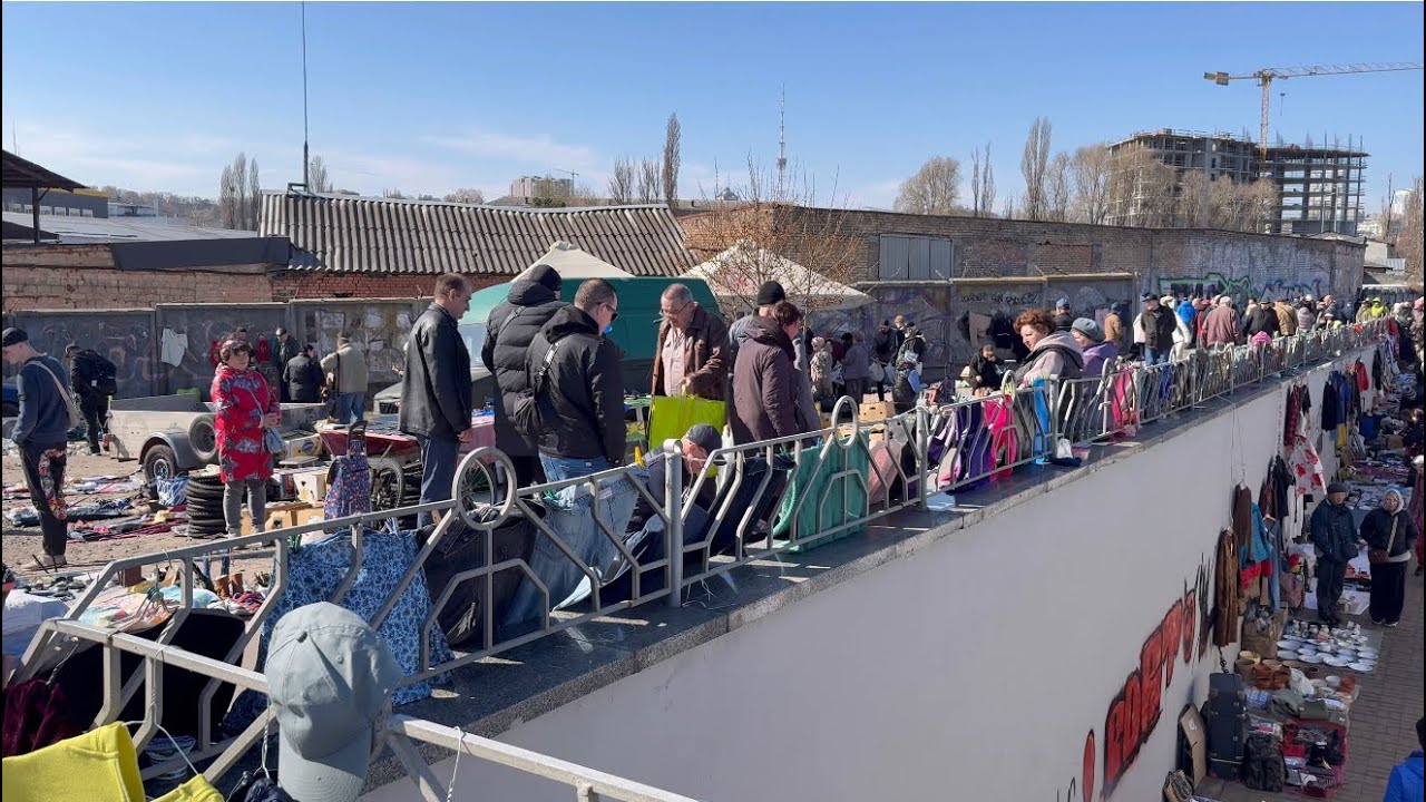 БАРАХОЛКА ПОЧАЙНА ВСЕ, ЩО ДУША БАЖАЄ. Київ сьогодні. ПЕТРОВКА.