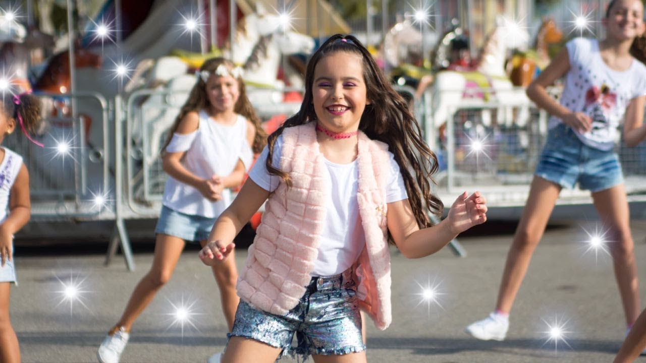 VEM COMIGO VEM COM A LARY (CLIPE OFICIAL) - LARY BITTENCOURT